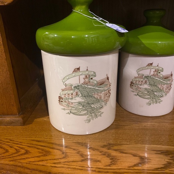 Vintage Holiday Designs USA Olive Green lid. Eagle and american eagle Canisters - Picture 5 of 6